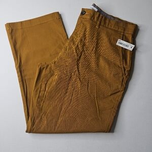 Men Pants Amazon Essentials